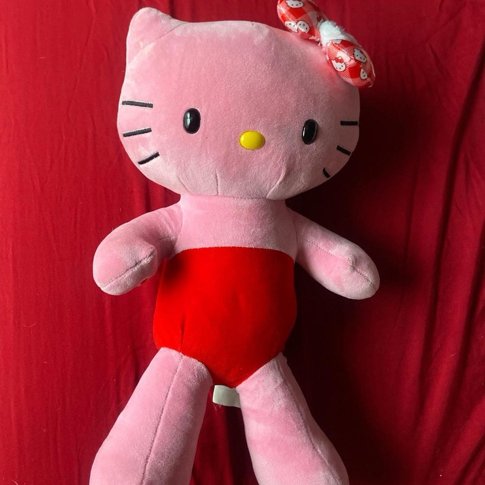 Hello Kitty holiday build a bear